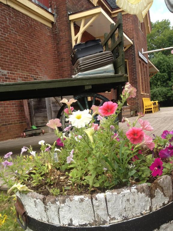 Train Station Inn Tatamagouche Exterior foto